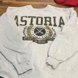 Crewneck Sweatshirt - Light Gray